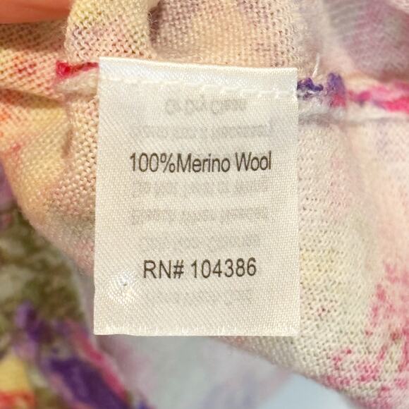 Garnet Hill Pink Floral Merino Wool Cardigan Sweater - size Large - Picture 5 of 5